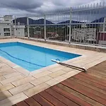 Cobertura Com Piscina Em Ubatuba